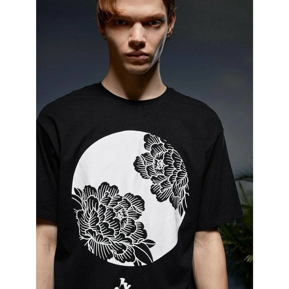 SHEIN X ALISMIND Size M Men Japanese Floral Print Tee Short Sleeve Black NEW